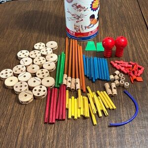 Jumbo Tinkertoy Construction set
